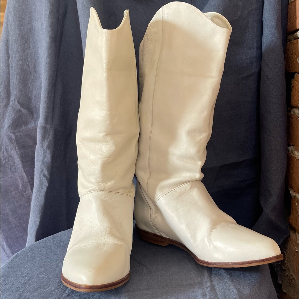 Vintage White Leather Women's Boots